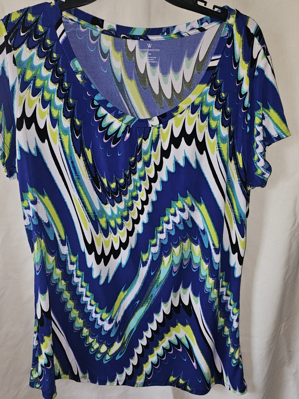 Worthington Blue Multicolor V-Neck Short Sleeve Top